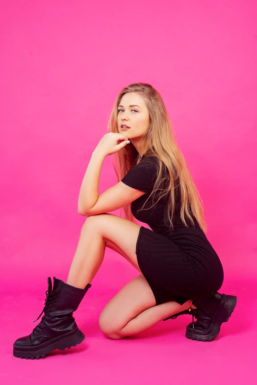 Alina K. - Gallery image Alina K. - Gallery image