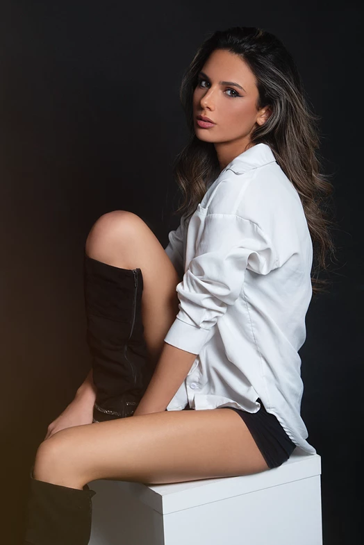 Ceyla A. - Gallery image Ceyla A. - Gallery image