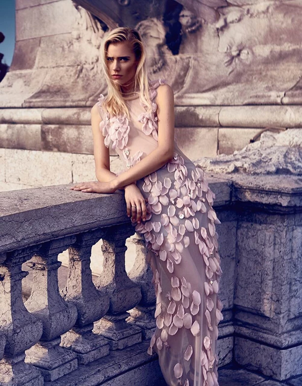 Aleksandra K. - Gallery image Aleksandra K. - Gallery image