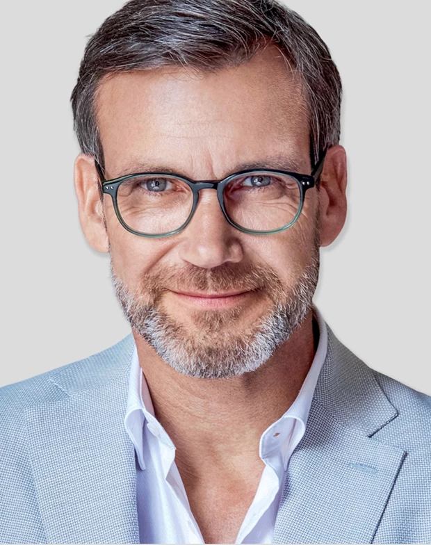 Peter K. - Gallery image Peter K. - Gallery image