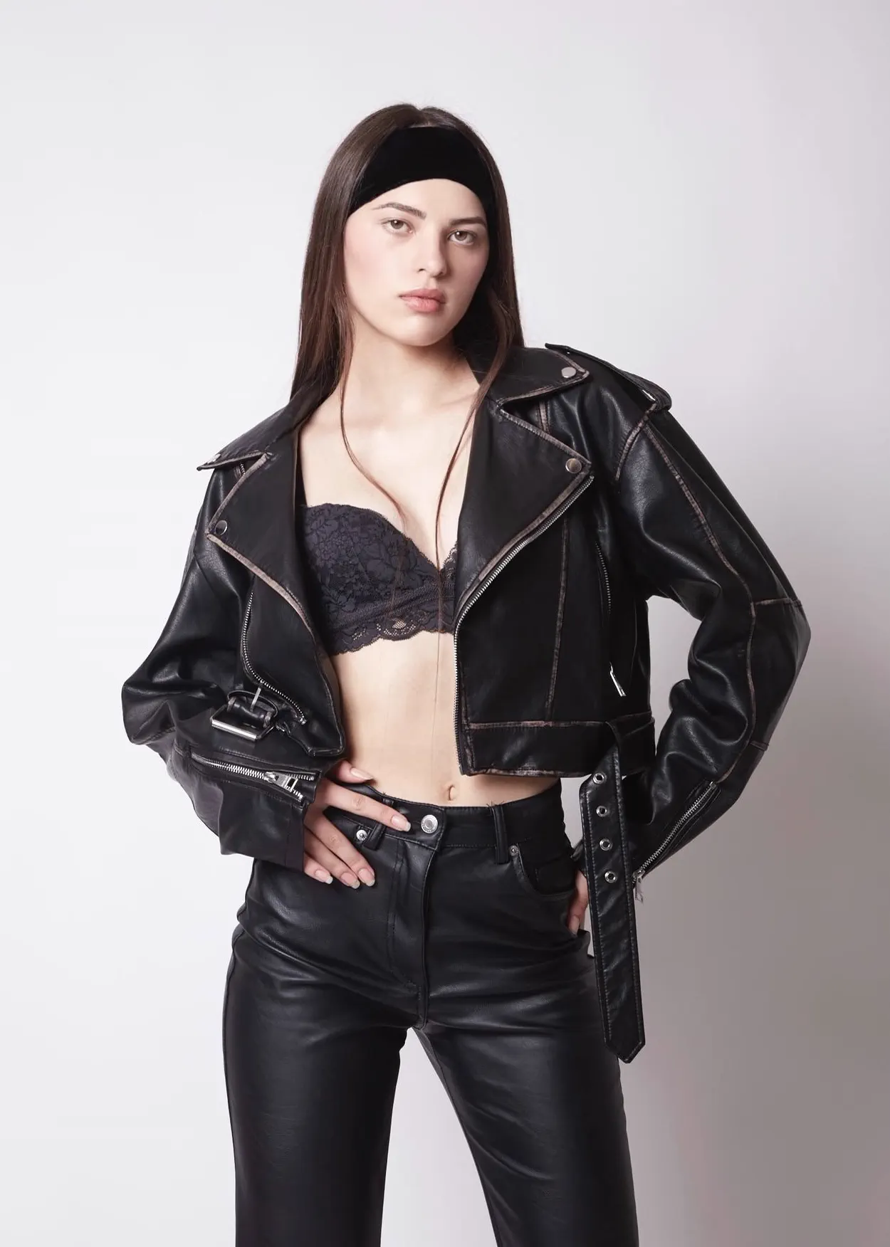 Cristina C - Gallery image Cristina C - Gallery image