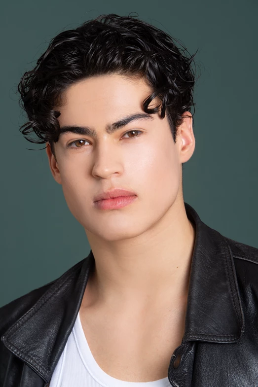 Adrian S. - Gallery image Adrian S. - Gallery image