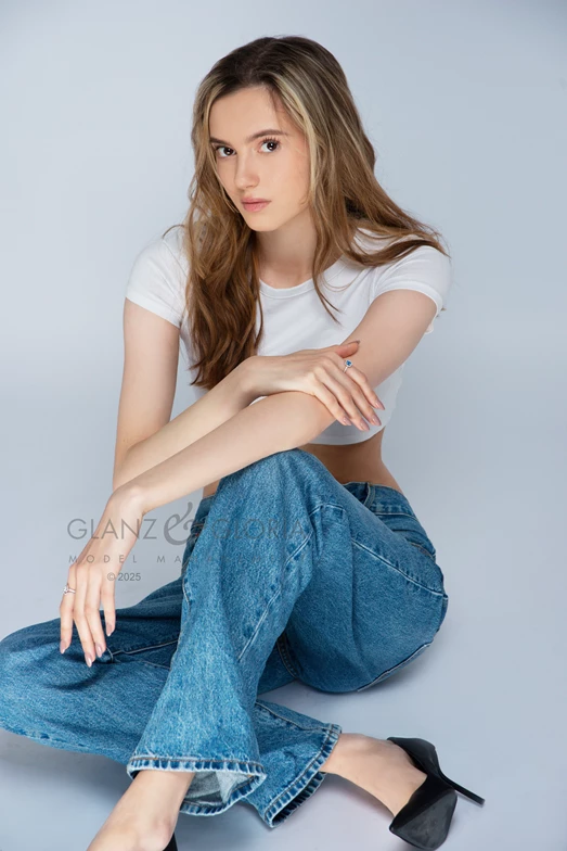 Eliza W. - Düsseldorf - Gallery image Eliza W. - Düsseldorf - Gallery image