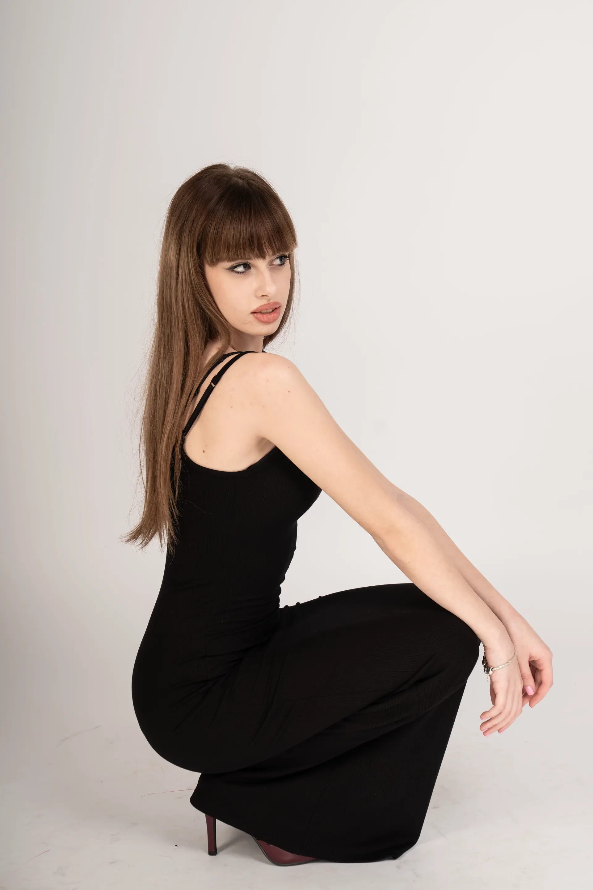 Sara S. - Gallery image Sara S. - Gallery image