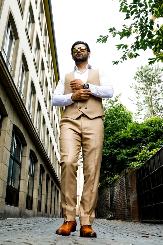 Farzad C. - Gallery image Farzad C. - Gallery image