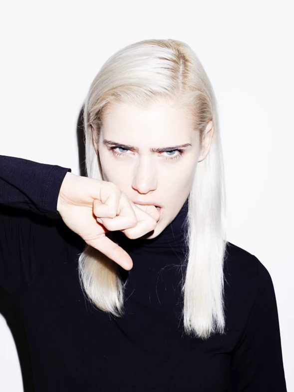 Aleksandra K. - Gallery image Aleksandra K. - Gallery image