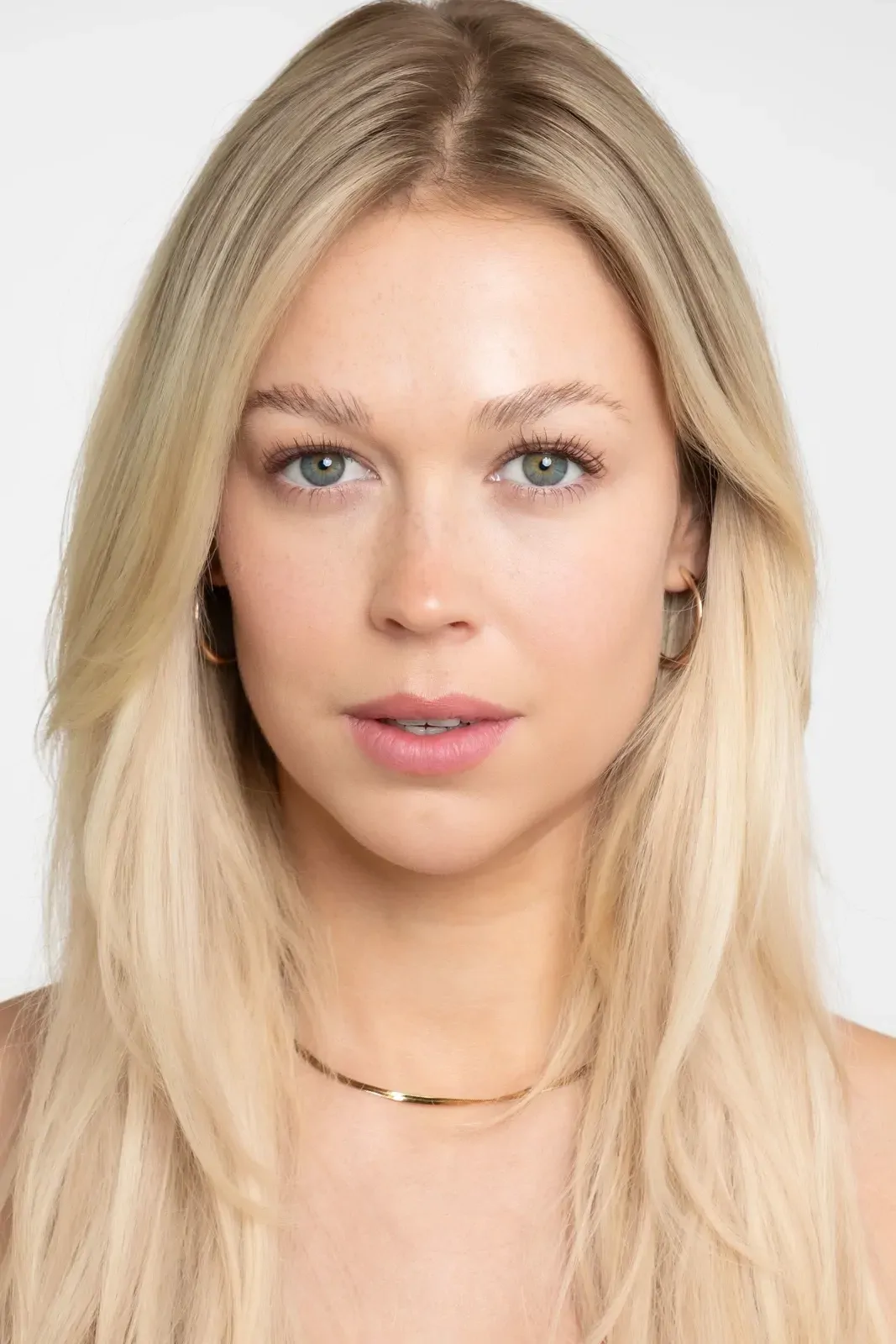 Lena S.